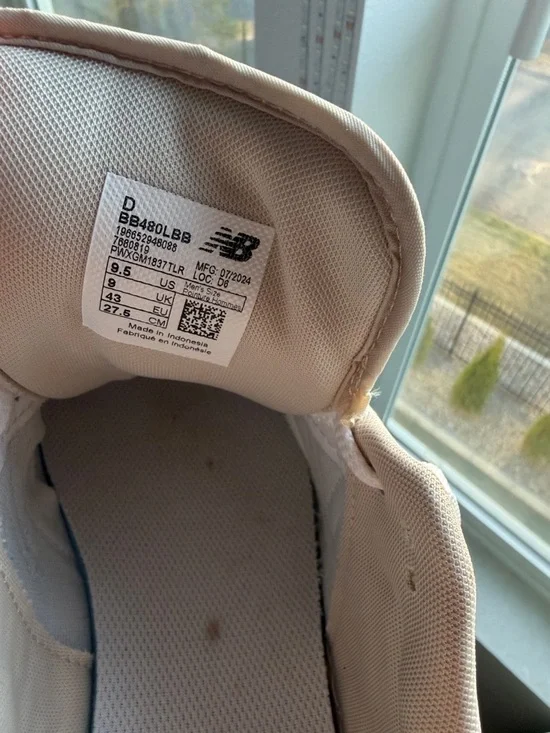 New Balance 480 Sneakers in White and Tan- Like New - Picture 4 of 5